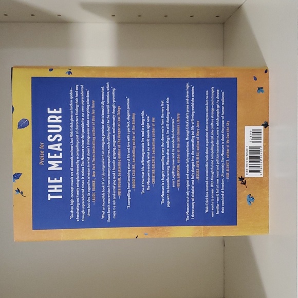 The Measure by Nikki Erlick hardcover book - Picture 3 of 5